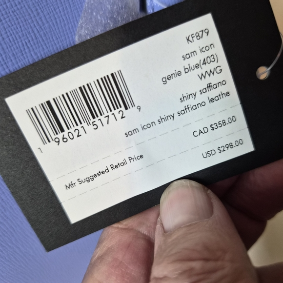 Kate Spade New York

Genie Blue Sam Icon Square Tote - Picture 3 of 14